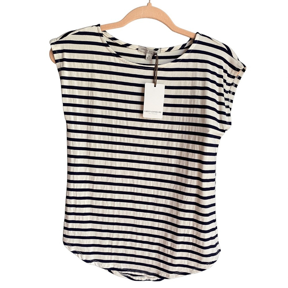 NWT Green Envelope sleeveless striped top.  Super soft